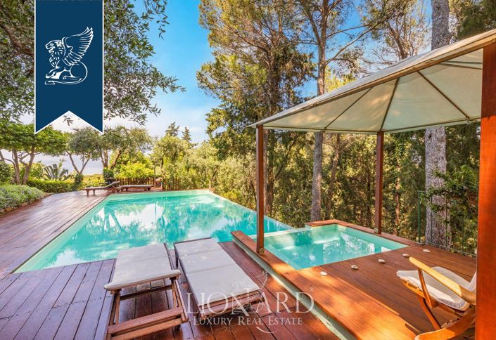 Image No.4-Villa de 8 chambres à vendre à Livorno