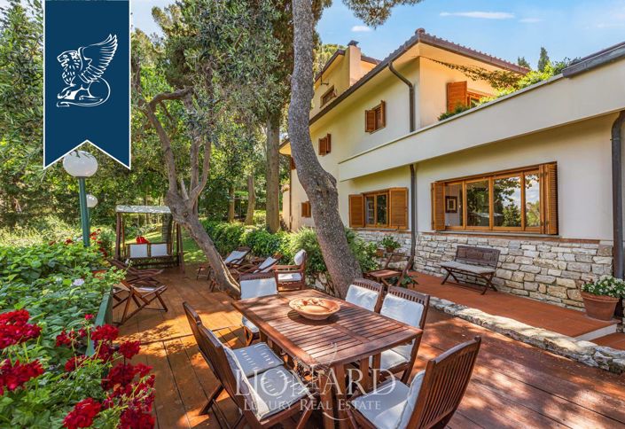 Image No.8-Villa de 8 chambres à vendre à Livorno