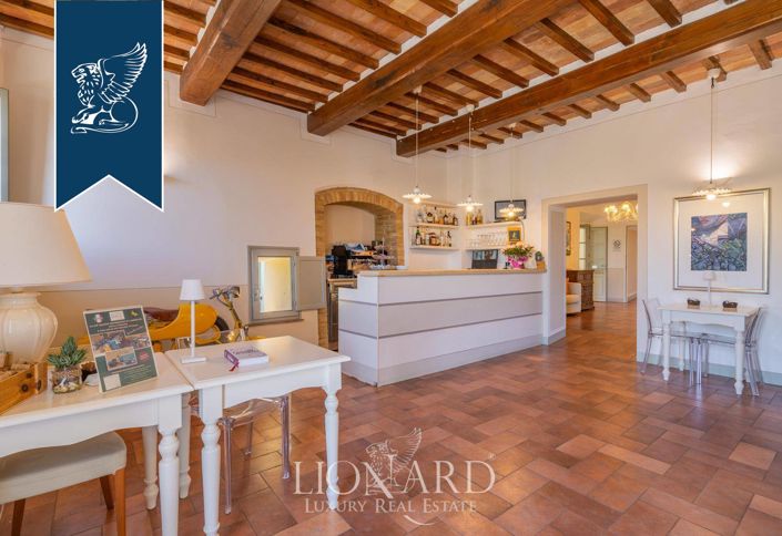 Image No.18-24 Bed Hotel for sale