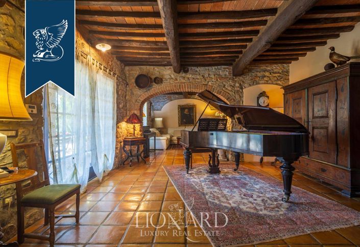 Image No.15-6 Bed Villa for sale