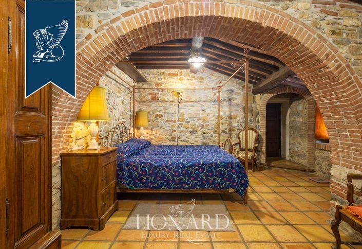 Image No.20-6 Bed Villa for sale