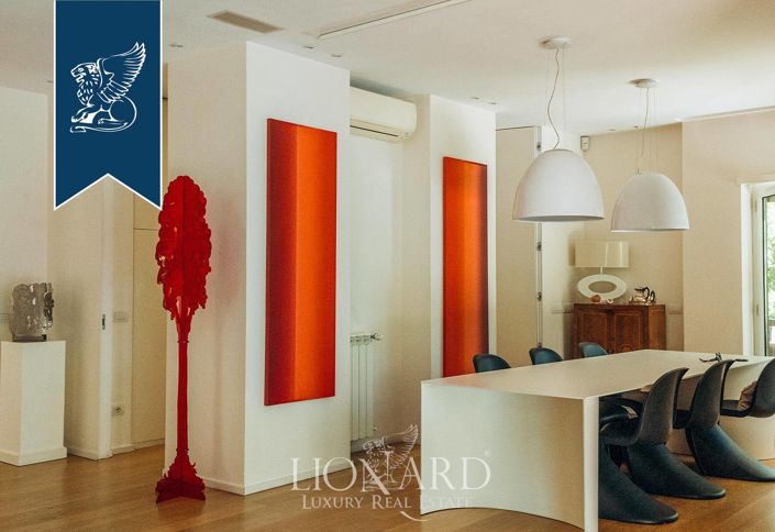 Image No.3-Appartement de 2 chambres à vendre à Rome