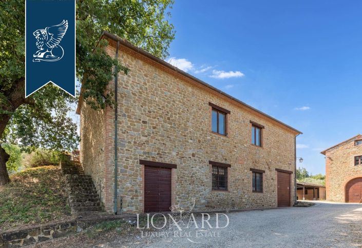 Image No.11-Villa de 36 chambres à vendre à Paciano