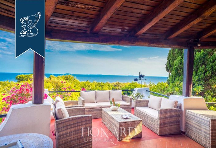 Image No.16-10 Bed Villa for sale