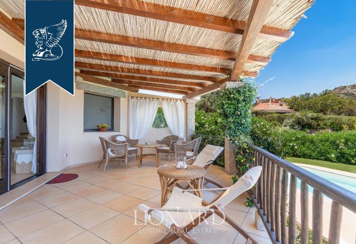 Image No.10-6 Bed Villa for sale