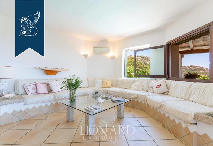 Image No.14-6 Bed Villa for sale