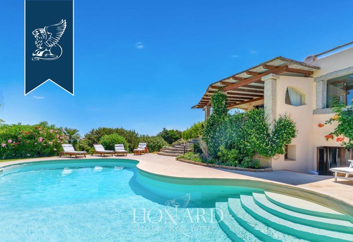 Image No.4-6 Bed Villa for sale