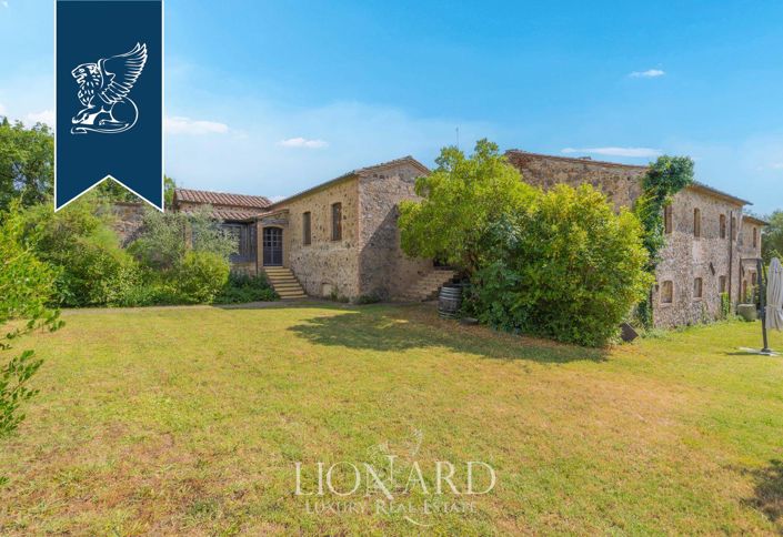 Image No.5-5 Bed Farmhouse for sale