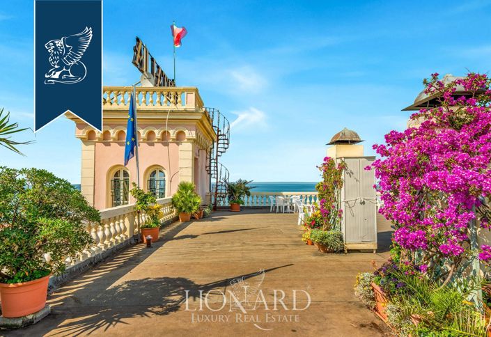 Image No.8-32 Bed Hotel for sale