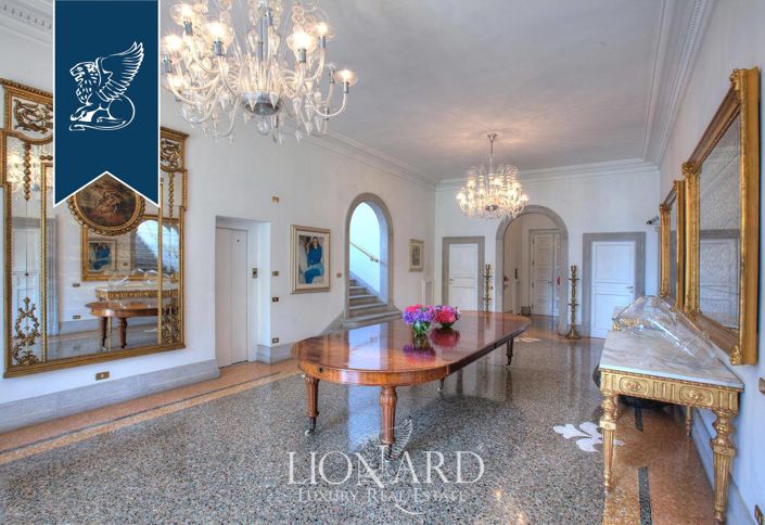 Image No.22-7 Bed Villa for sale