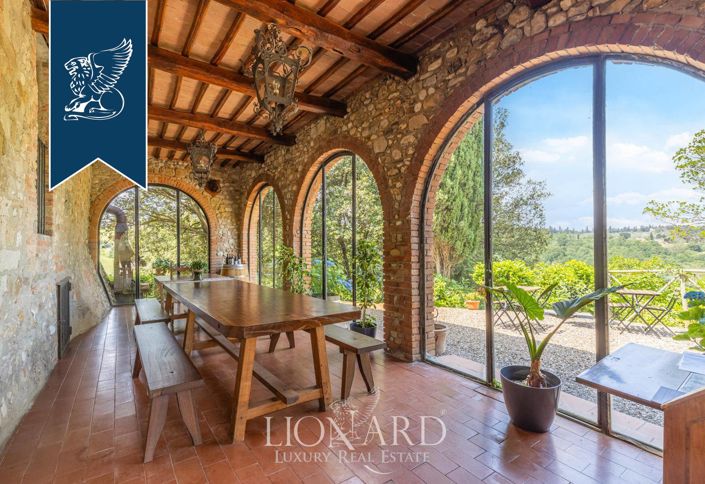 Image No.18-9 Bed Villa for sale