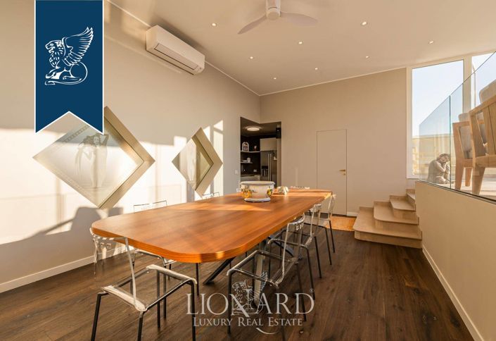 Image No.9-6 Bed Apartment for sale