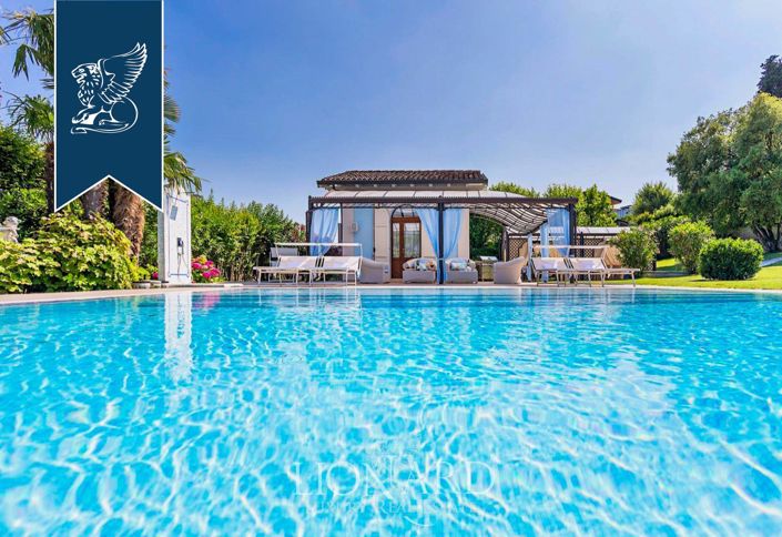 Image No.6-6 Bed Villa for sale