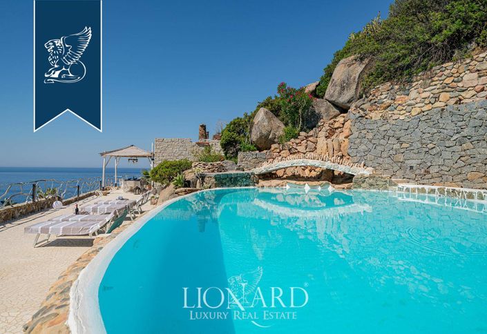 Image No.18-Villa de 13 chambres à vendre à Maracalagonis