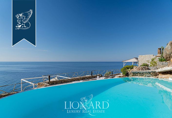 Image No.19-Villa de 13 chambres à vendre à Maracalagonis