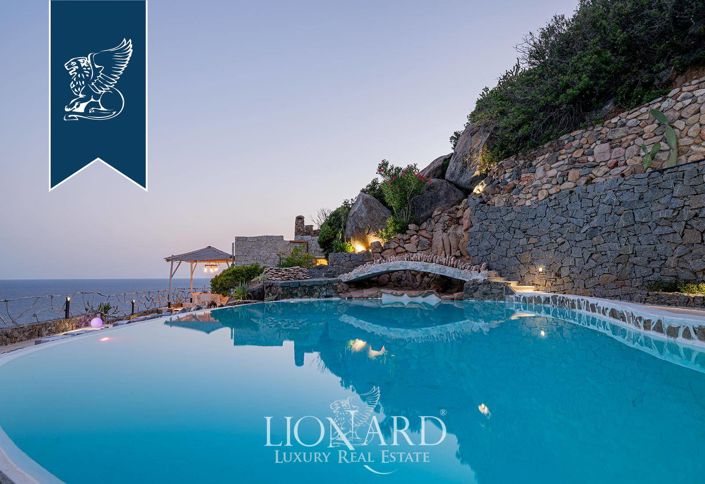 Image No.20-Villa de 13 chambres à vendre à Maracalagonis