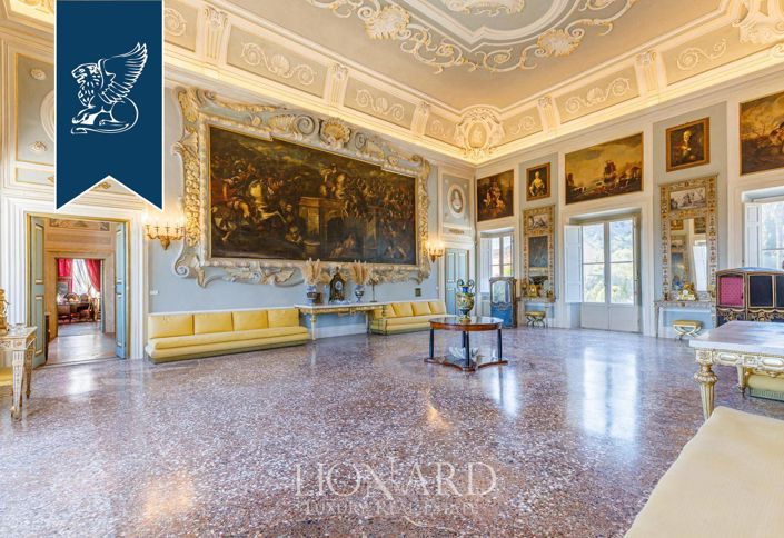 Image No.17-10 Bed Villa for sale