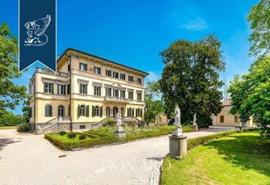 1 - Padua, Villa
