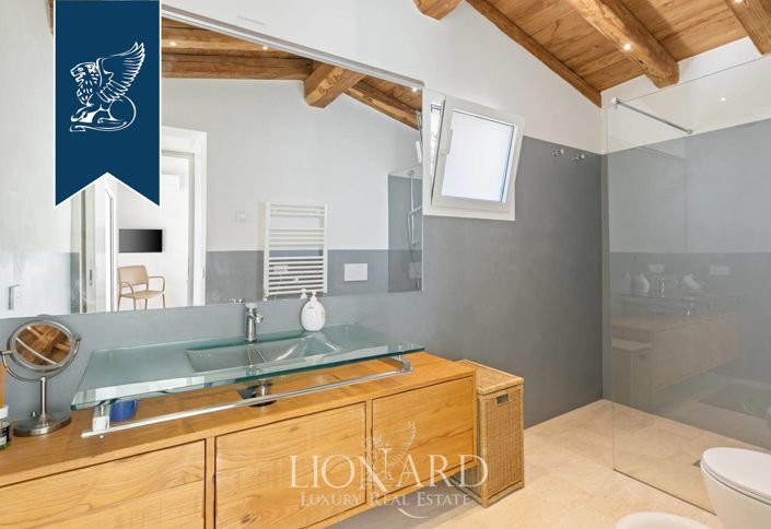 Image No.19-4 Bed Villa for sale