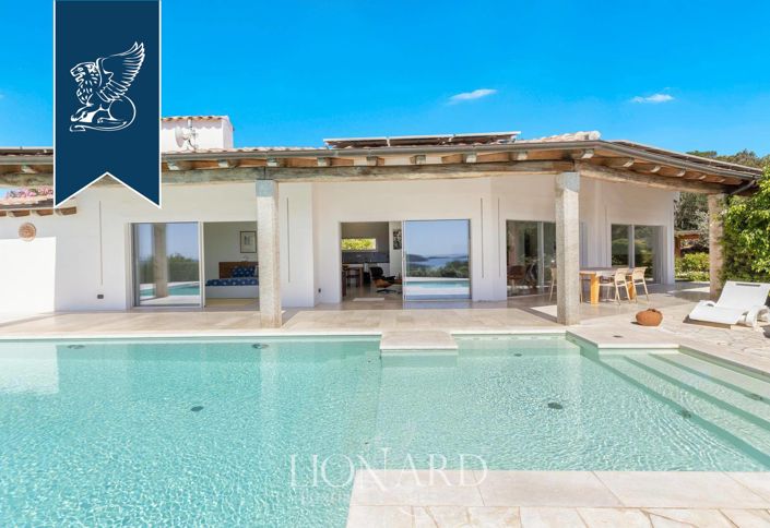 Image No.2-4 Bed Villa for sale