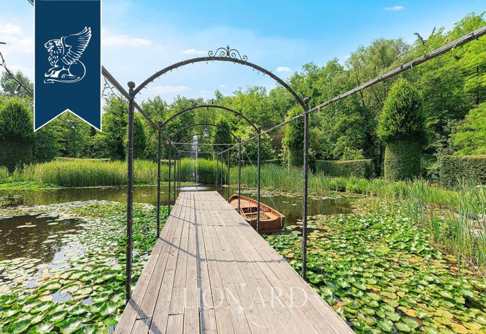 Image No.8-1 Bed Villa for sale