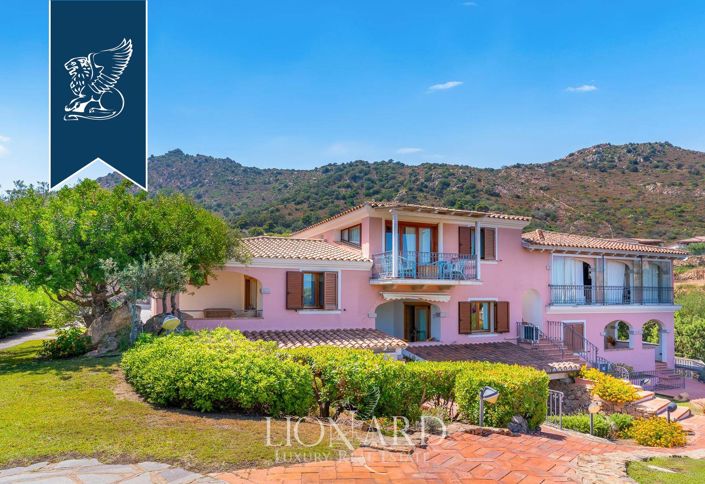 Image No.2-16 Bed Villa for sale