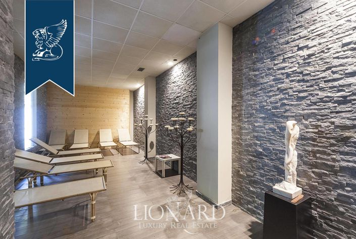 Image No.38-35 Bed Hotel for sale