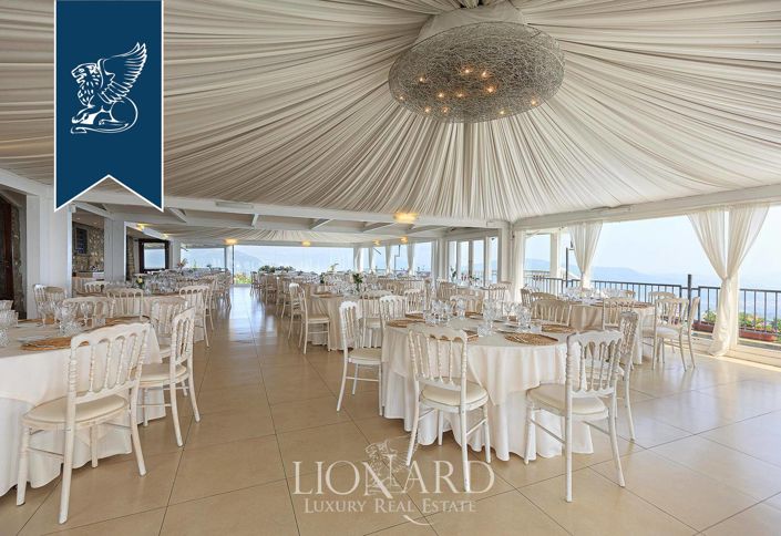 Image No.15-Villa for sale