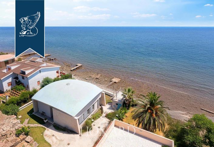 Image No.1-Villa de 3 chambres à vendre à Santa Marinella