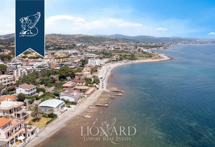 Image No.2-Villa de 3 chambres à vendre à Santa Marinella