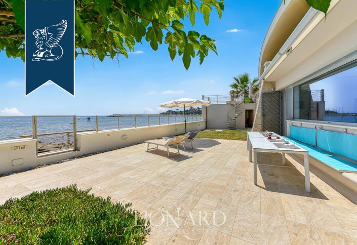 Image No.4-Villa de 3 chambres à vendre à Santa Marinella