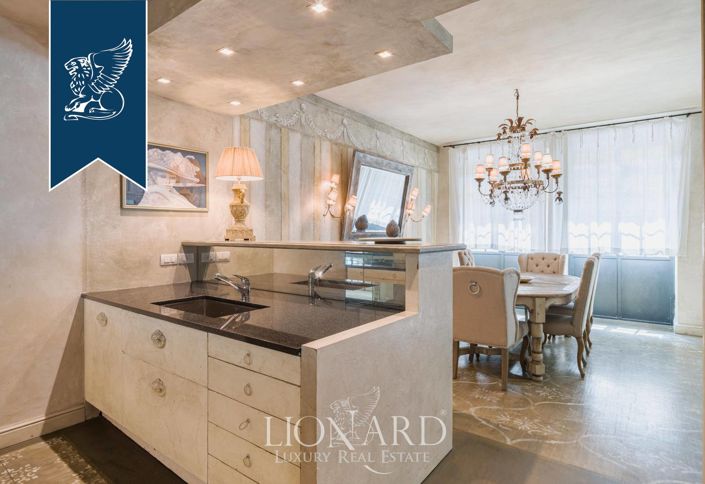 Image No.11-2 Bed Villa for sale