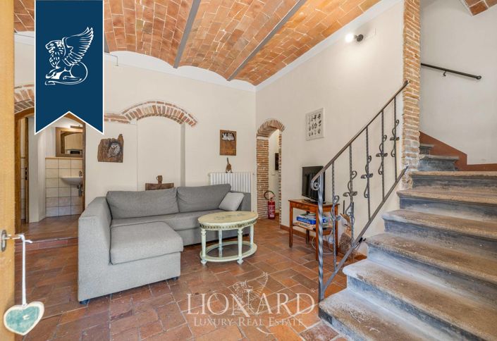 Image No.14-Ferme de 8 chambres à vendre à Volterra