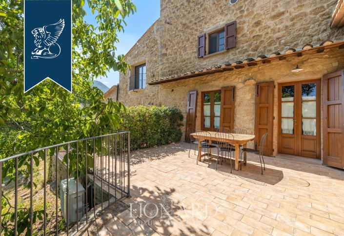 Image No.8-Ferme de 8 chambres à vendre à Volterra