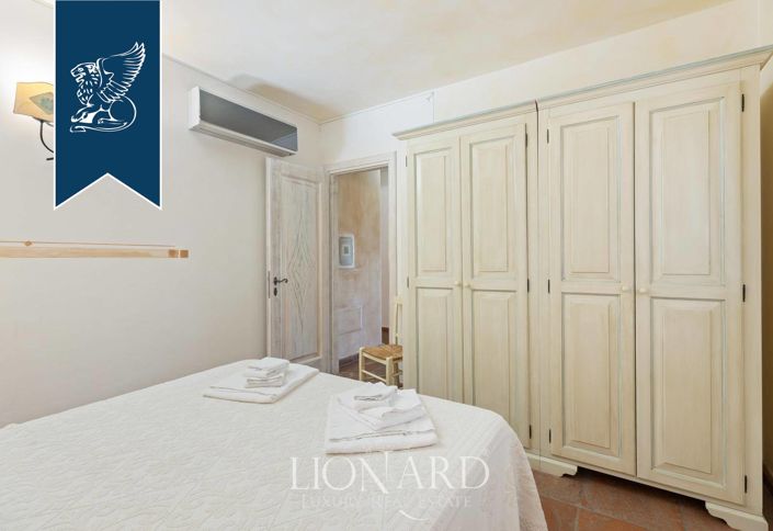 Image No.19-6 Bed Villa for sale