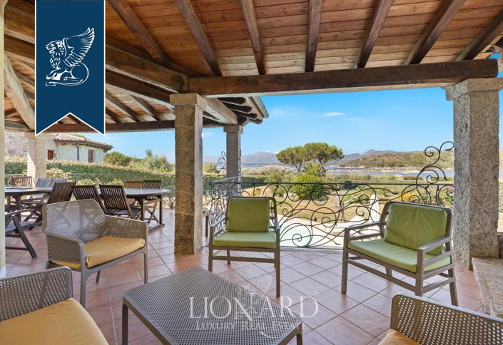 Image No.9-6 Bed Villa for sale