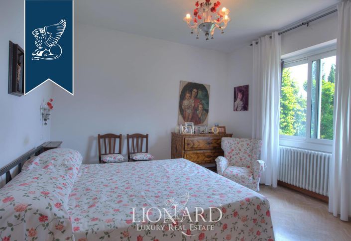 Image No.30-9 Bed Villa for sale