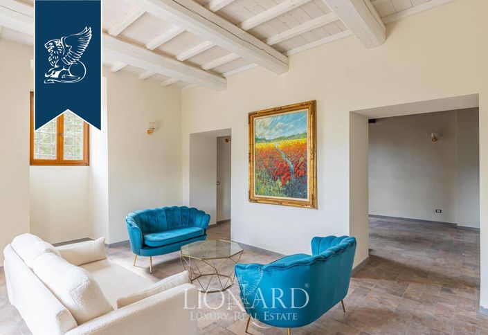 Image No.12-4 Bed Villa for sale