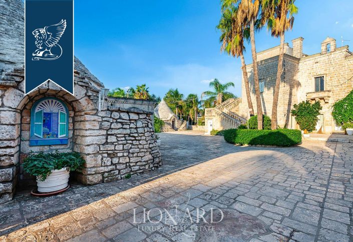 Image No.12-8 Bed Farmhouse for sale