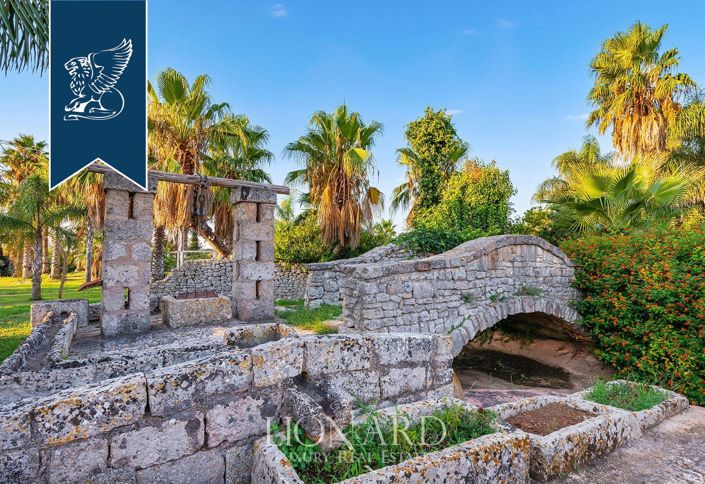 Image No.15-8 Bed Farmhouse for sale