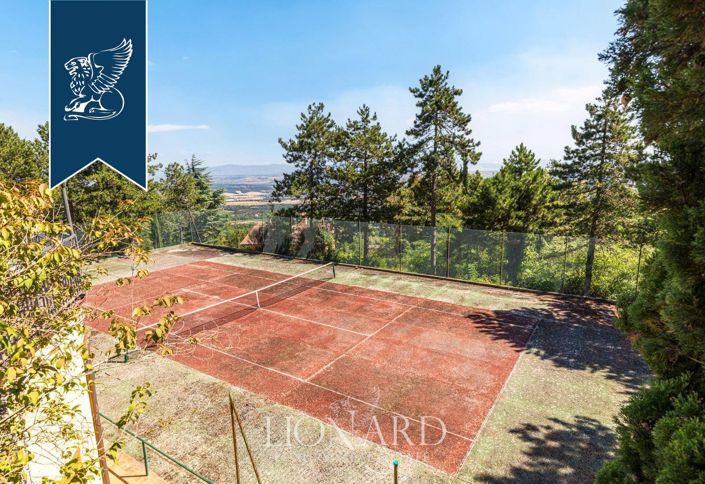 Image No.11-14 Bed Farmhouse for sale