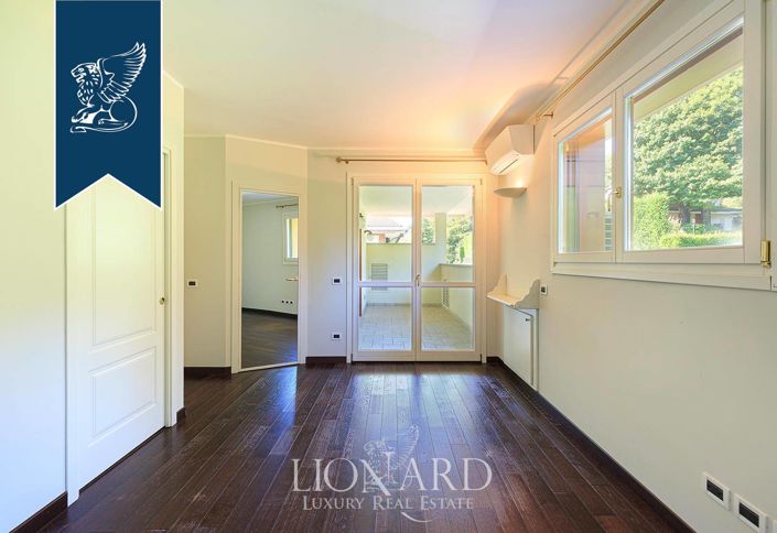 Image No.20-4 Bed Villa for sale