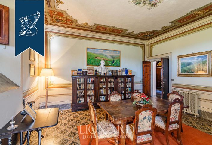 Image No.52-7 Bed Villa for sale