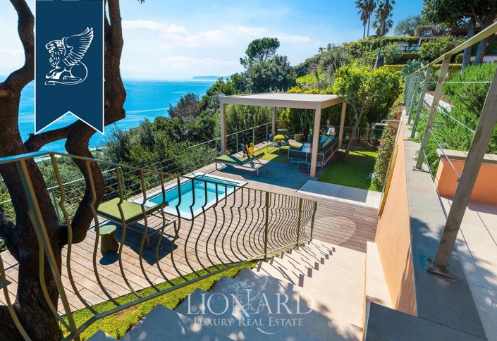 Image No.11-3 Bed Villa for sale