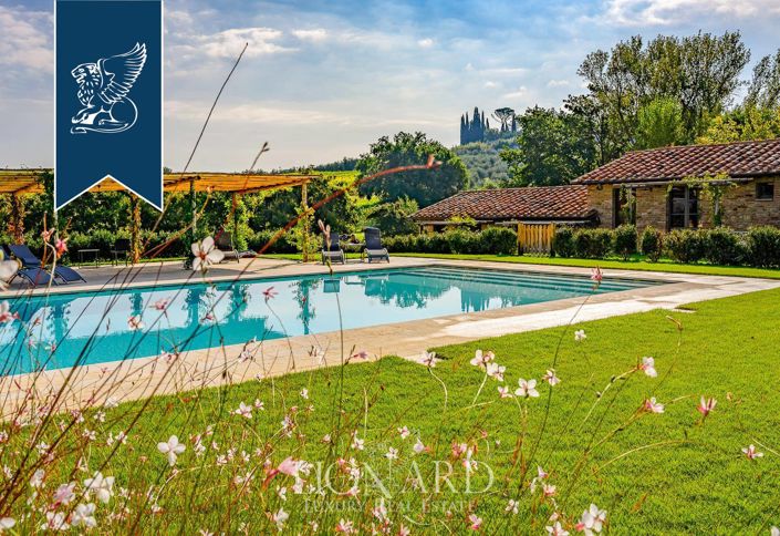 Image No.11-Ferme de 10 chambres à vendre à Montepulciano