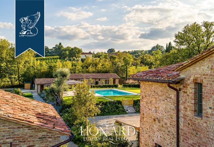 Image No.23-Ferme de 10 chambres à vendre à Montepulciano