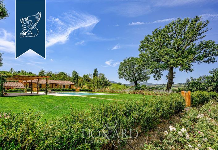 Image No.3-Ferme de 10 chambres à vendre à Montepulciano