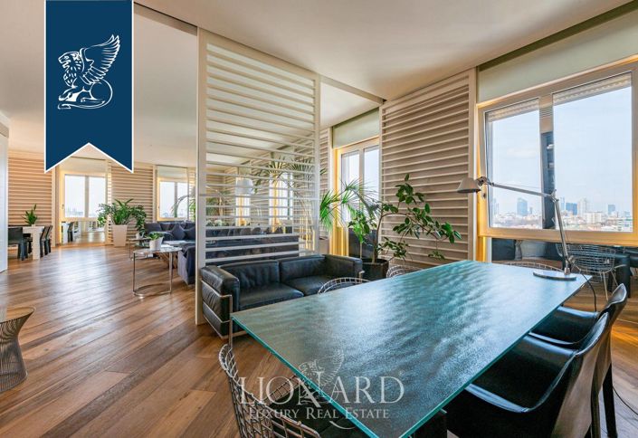 Image No.11-3 Bed Apartment for sale