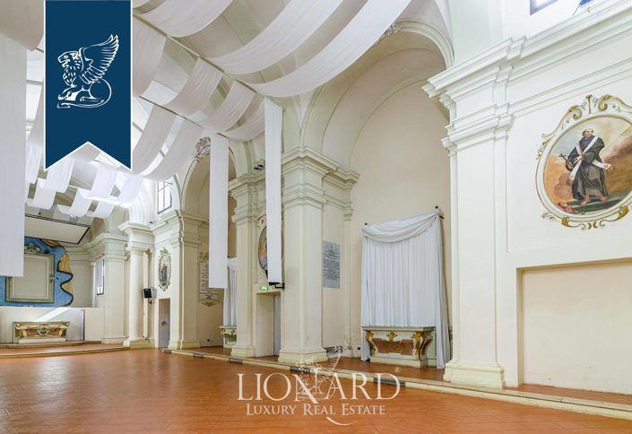 Image No.34-38 Bed Property for sale