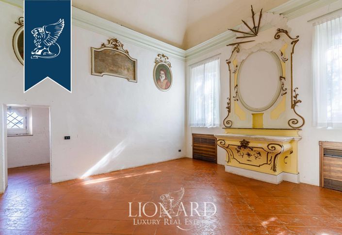 Image No.36-38 Bed Property for sale